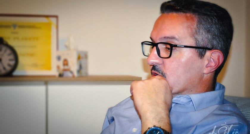 Psiholog dr. Remzija Šetić u svojoj ordinaciji u Sarajevu u Bosni i Hercegovini